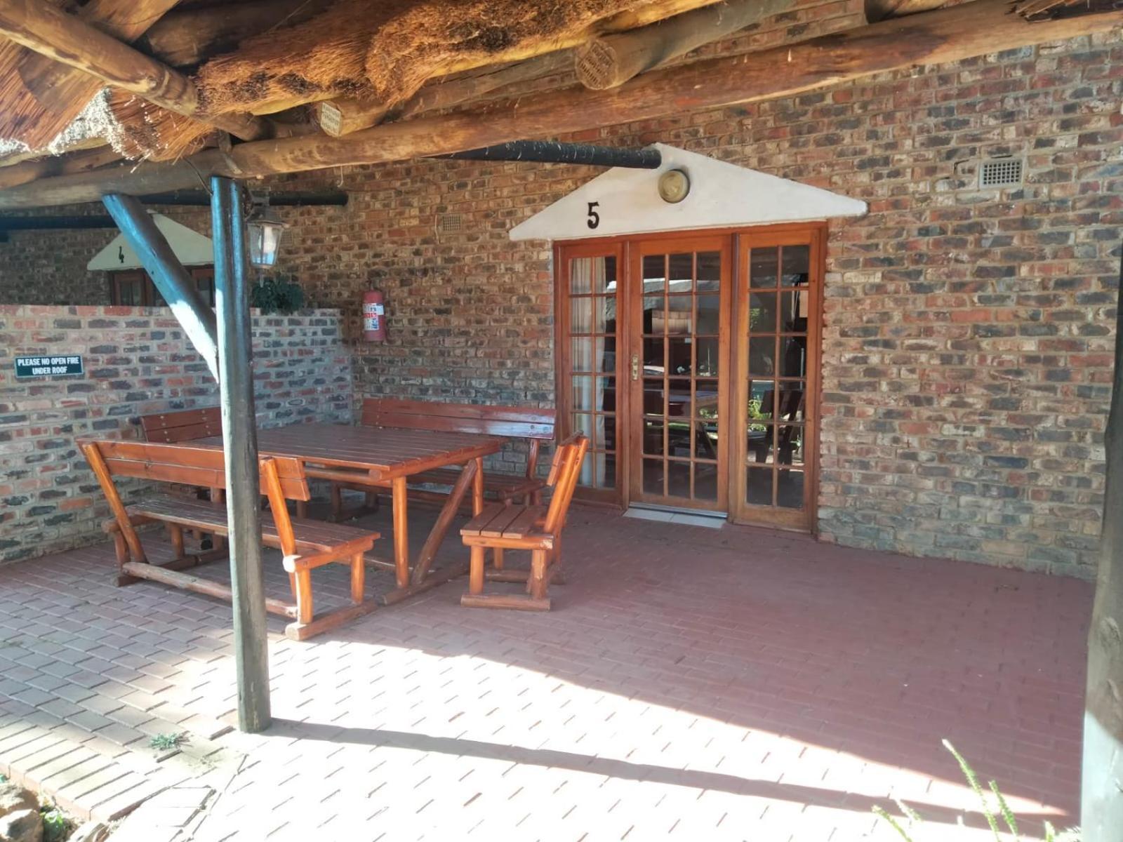 Boskoppie Lion & Tiger Reserve Kroonstad Buitenkant foto