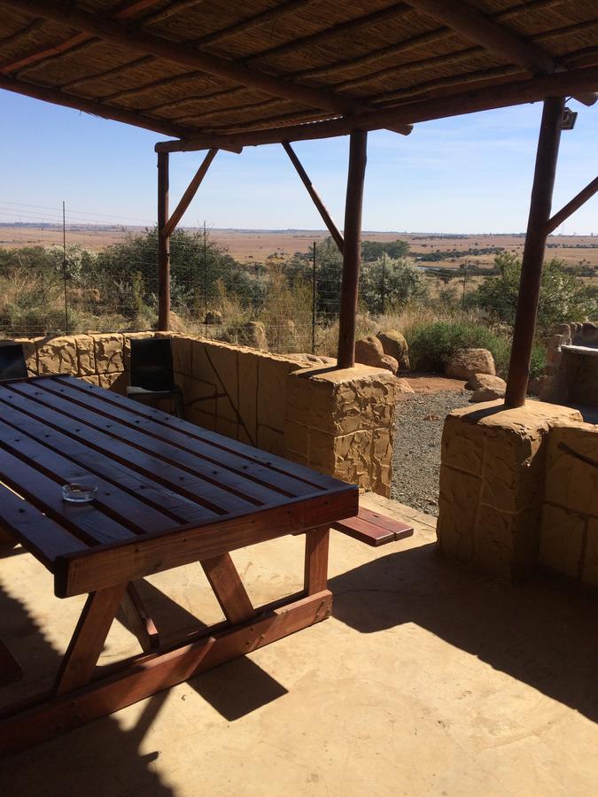 Boskoppie Lion & Tiger Reserve Kroonstad Buitenkant foto