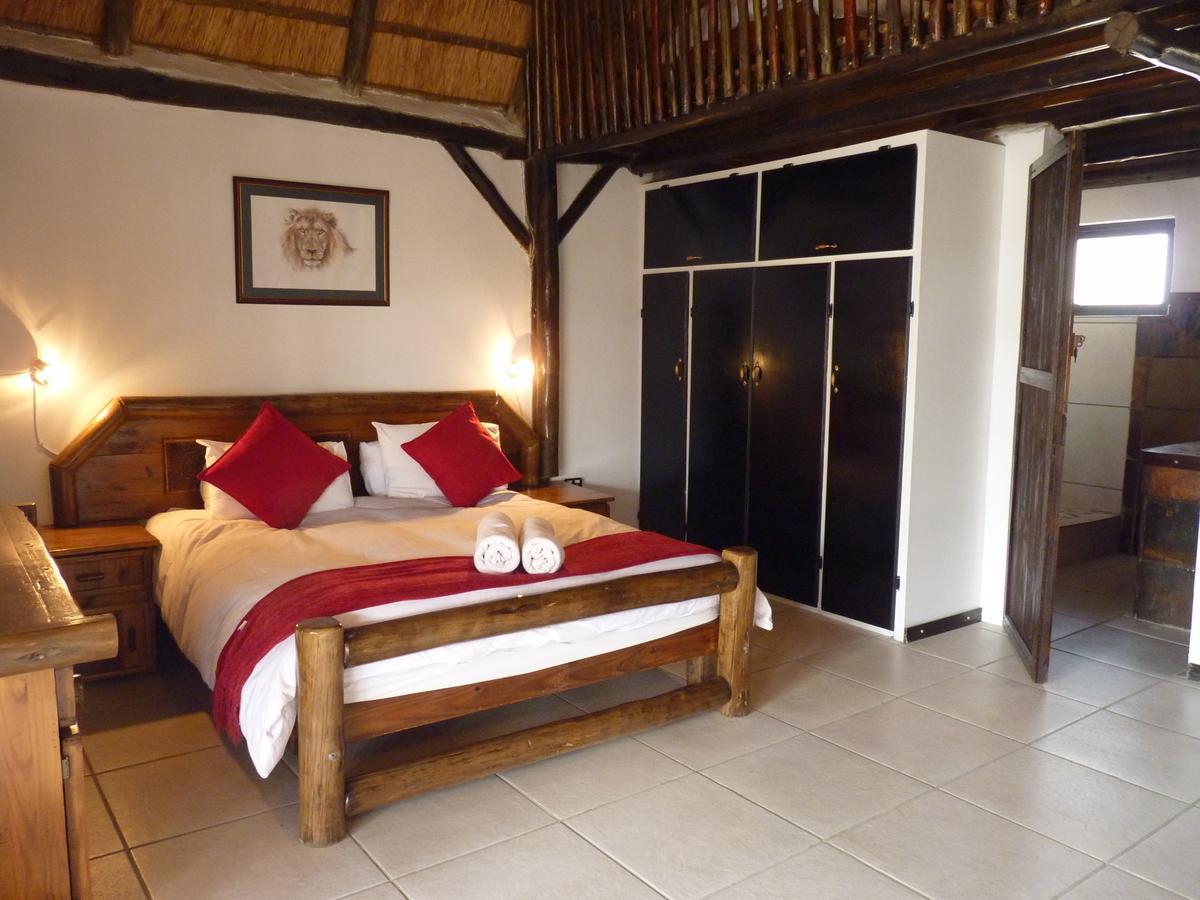 Boskoppie Lion & Tiger Reserve Kroonstad Buitenkant foto